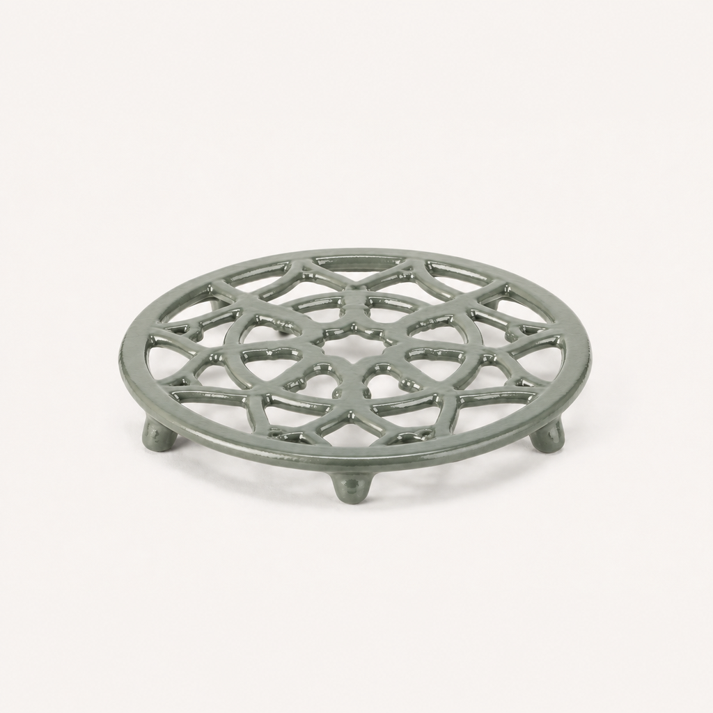 Bench Trivet in Sage, three-quarter view