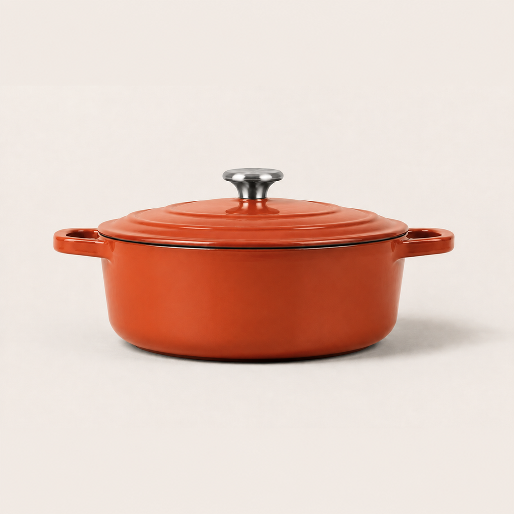 Hearth Dutch Oven 7.5 qt in Clay, side view