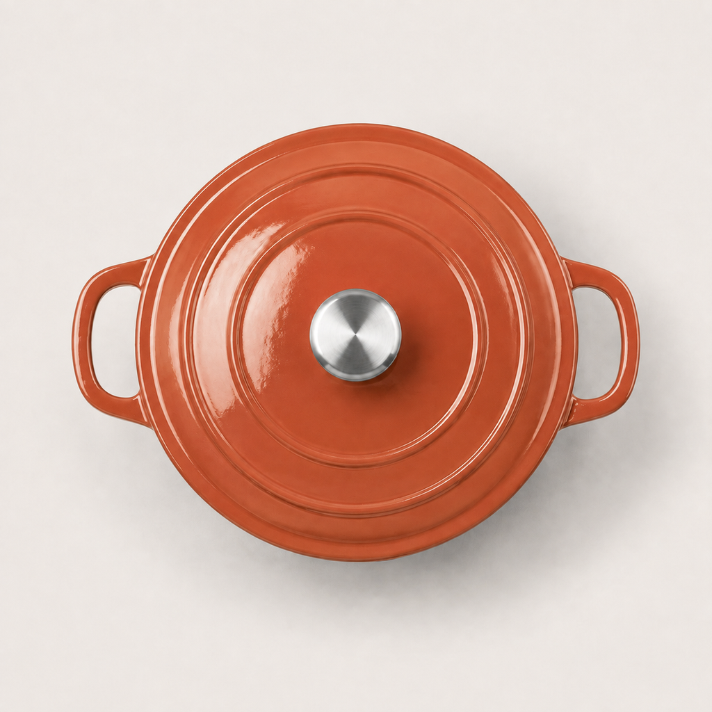 Hearth Dutch Oven 7.5 qt in Clay, top view