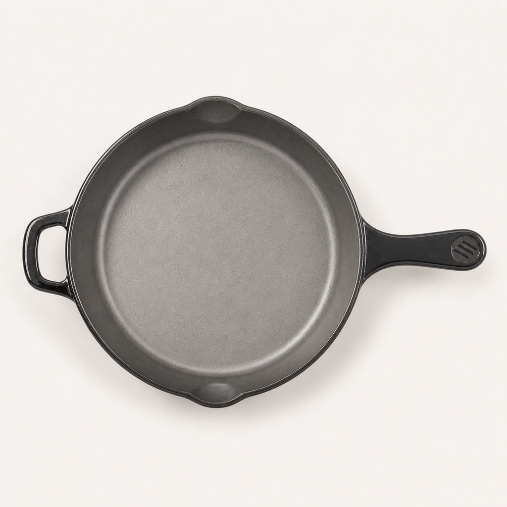 Hearth Skillet 10 in in Flint, top view